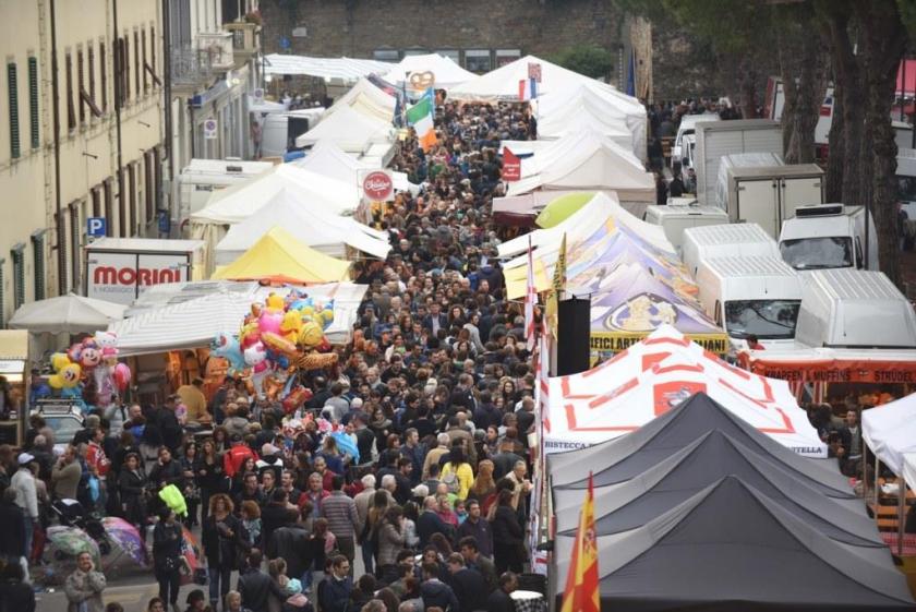 Quasi 300mila persone in tre giorni ad Arezzo per il Mercato