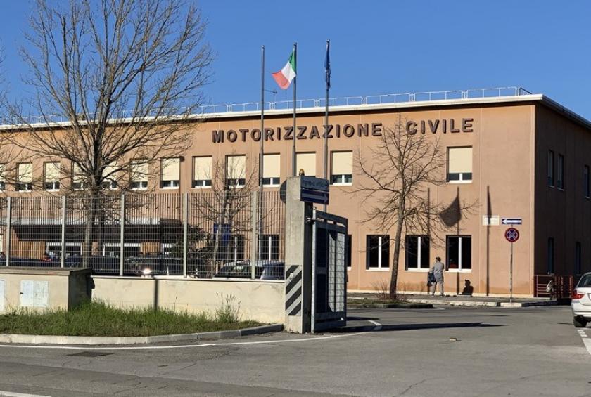 La Motorizzazione di Arezzo depotenziata con gravi disservizi ad