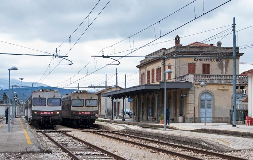 Lavorare su un collegamento ferroviario tra Arezzo e Sansepolcro